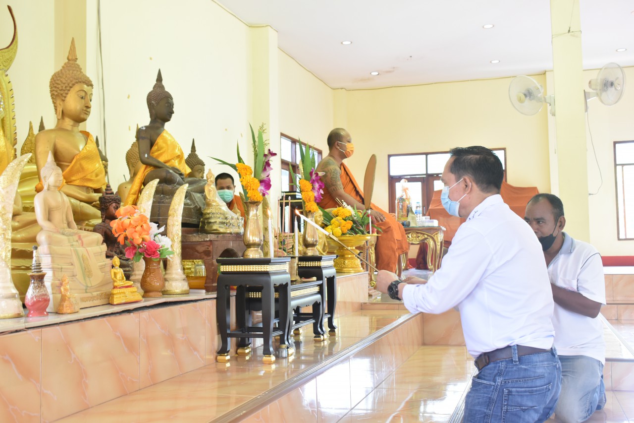 โครงการเสริมสร้างคุณธรรม จริยธรรม ของเจ้าหน้าที่ท้องถิ่นตำบลทุ่งหลวง ประจำปีงบประมาณ พ.ศ. 2565 ณ วัดทุ่งหลวง